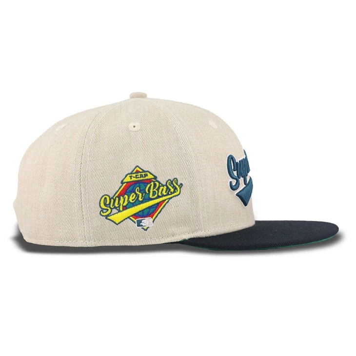 Three-dimensional Embroidery Letters Fitted Cap